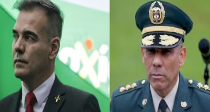General Esparza dice que conoció su retiro del EJC por un estado de WhatsApp de Zapateiro
